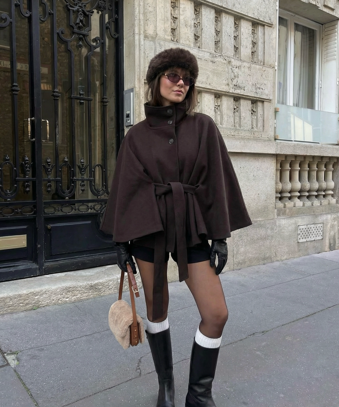 Poncho Karah Braun Ladypolitan ♡