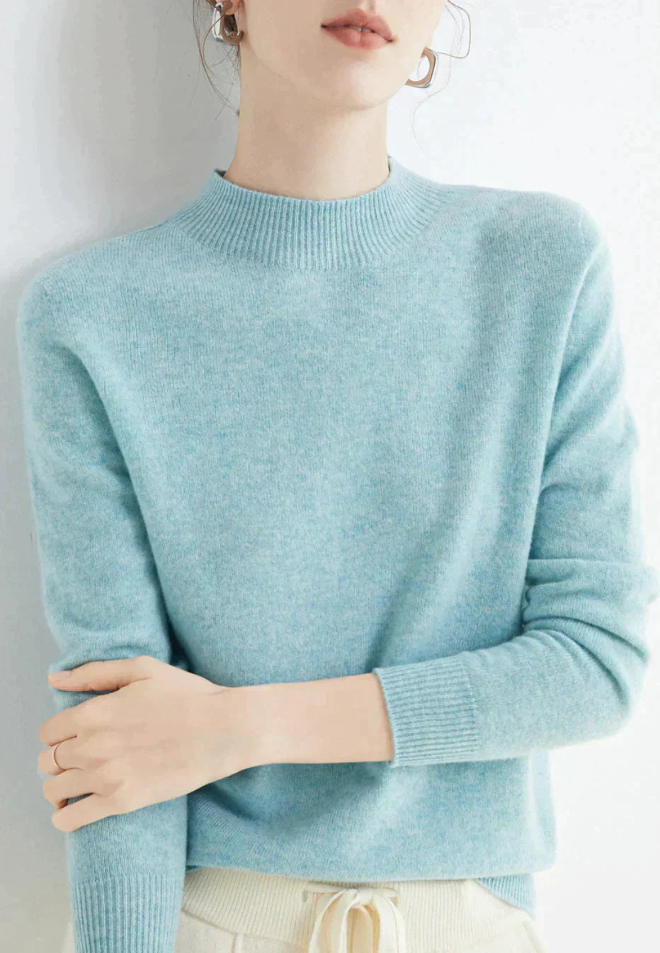 Nora – Damen Feinstrick Pullover mit Rundhalsausschnitt