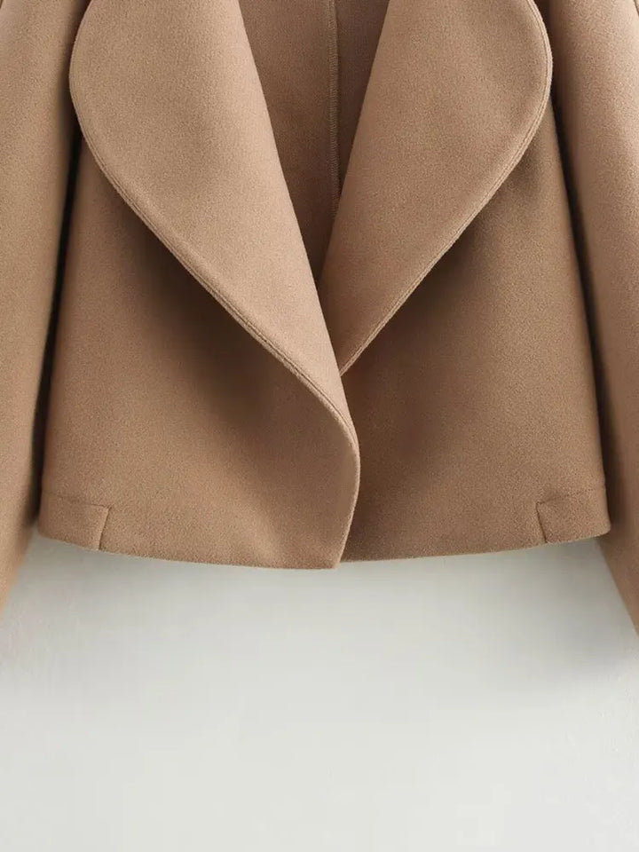 Althea - Elegante kurze Damenjacke