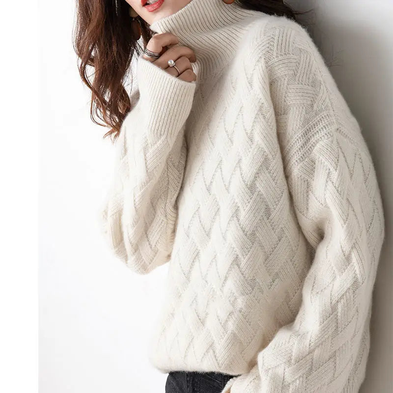 Amira - Schicker Rollkragenpullover mit Strickmuster