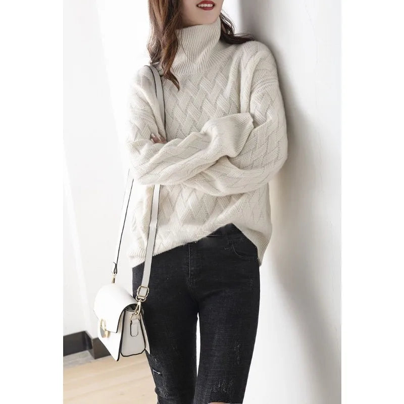 Amira - Schicker Rollkragenpullover mit Strickmuster