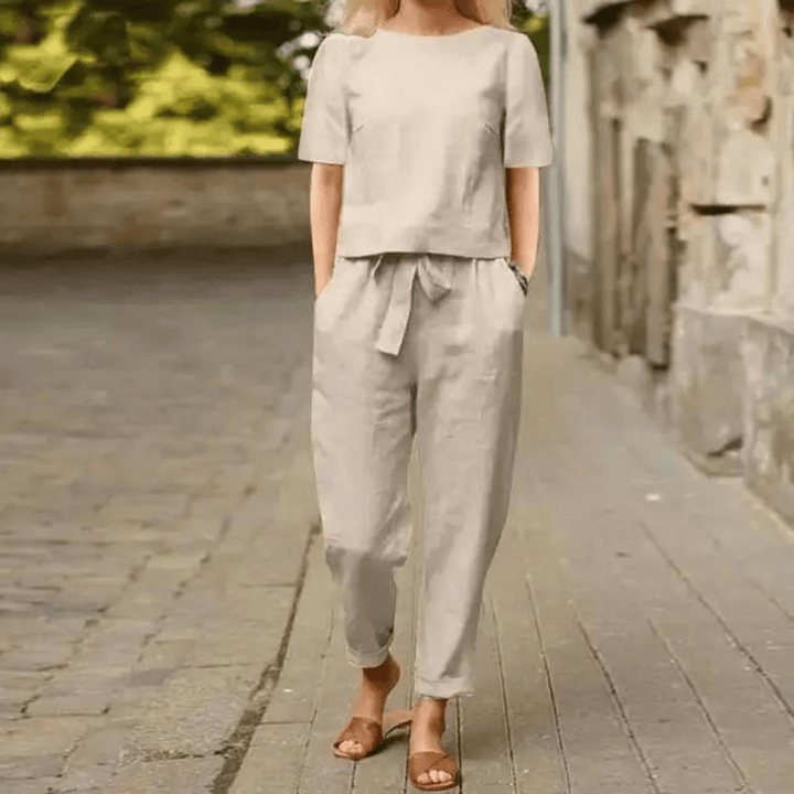 Anna | Elegantes und bequemes Outfit 0