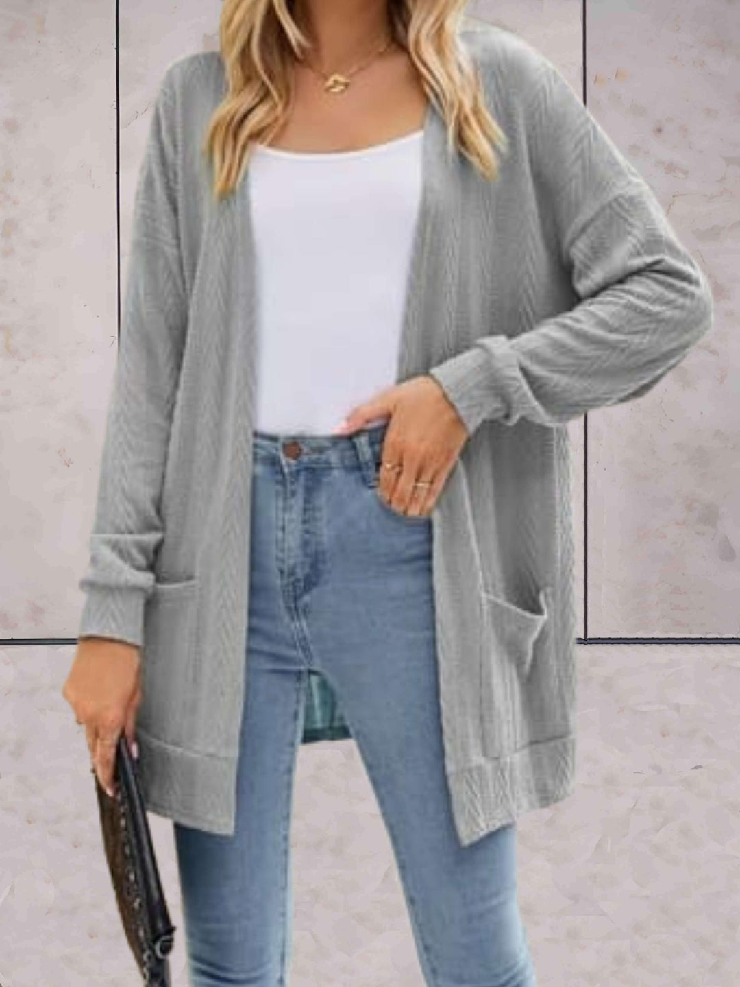 Antonette - Elegante Strickjacke Frau