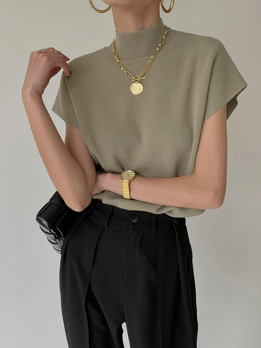 Alina – Damen Feinstrick-Shirt mit Stehkragen und Flügelärmeln