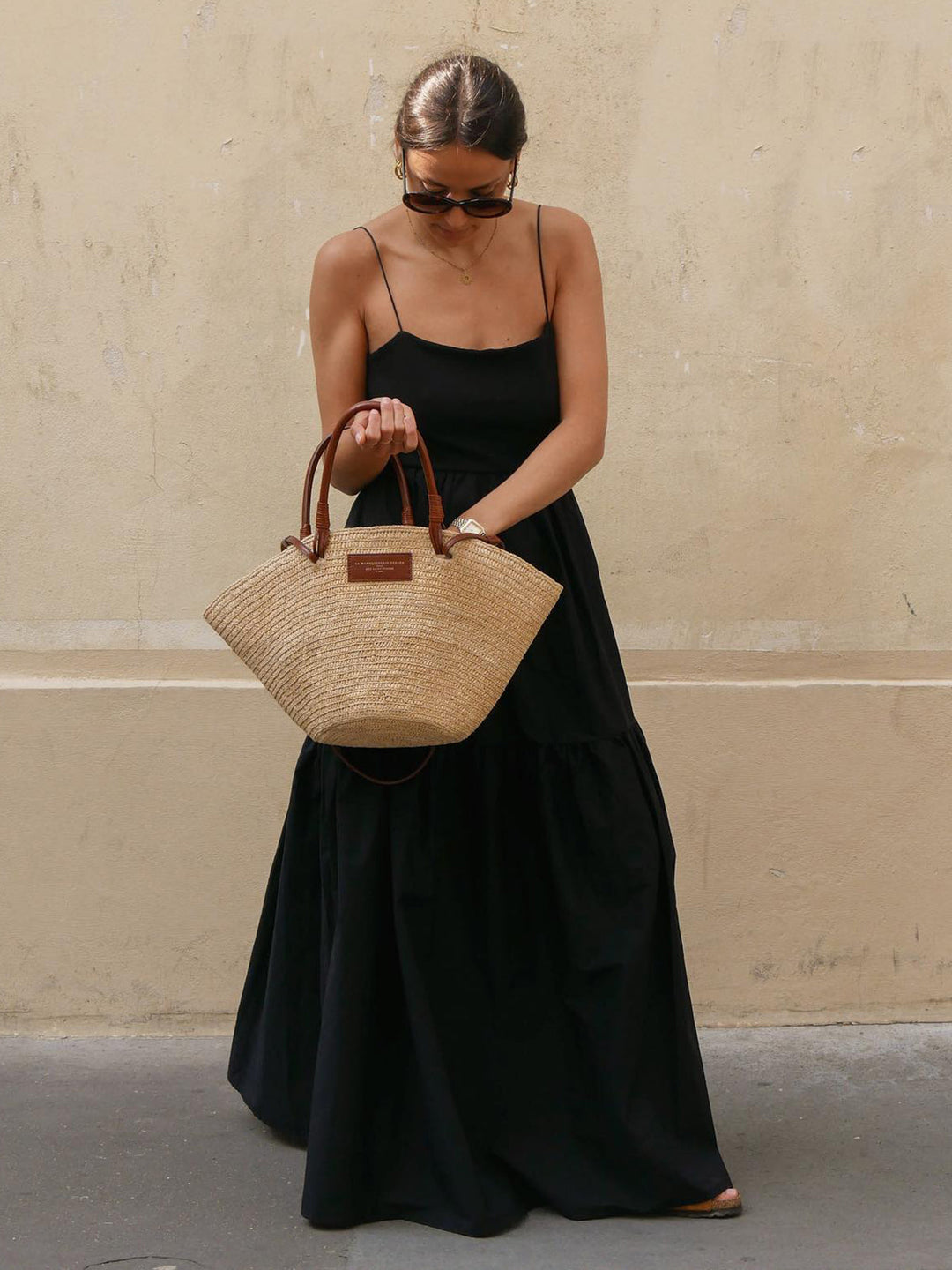 Lucía – Damen Maxikleid mit Spaghettiträgern und weitem Rock