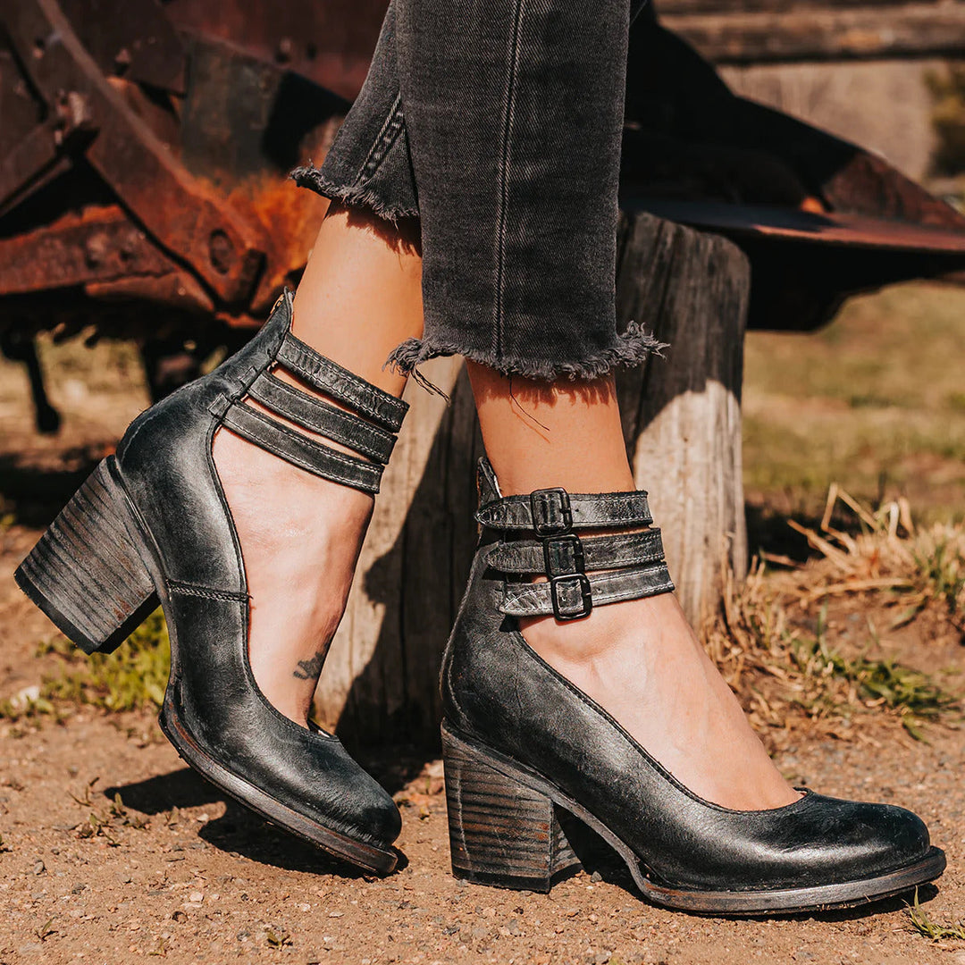 BEQUEME UND ELEGANTE STIEFELETTE