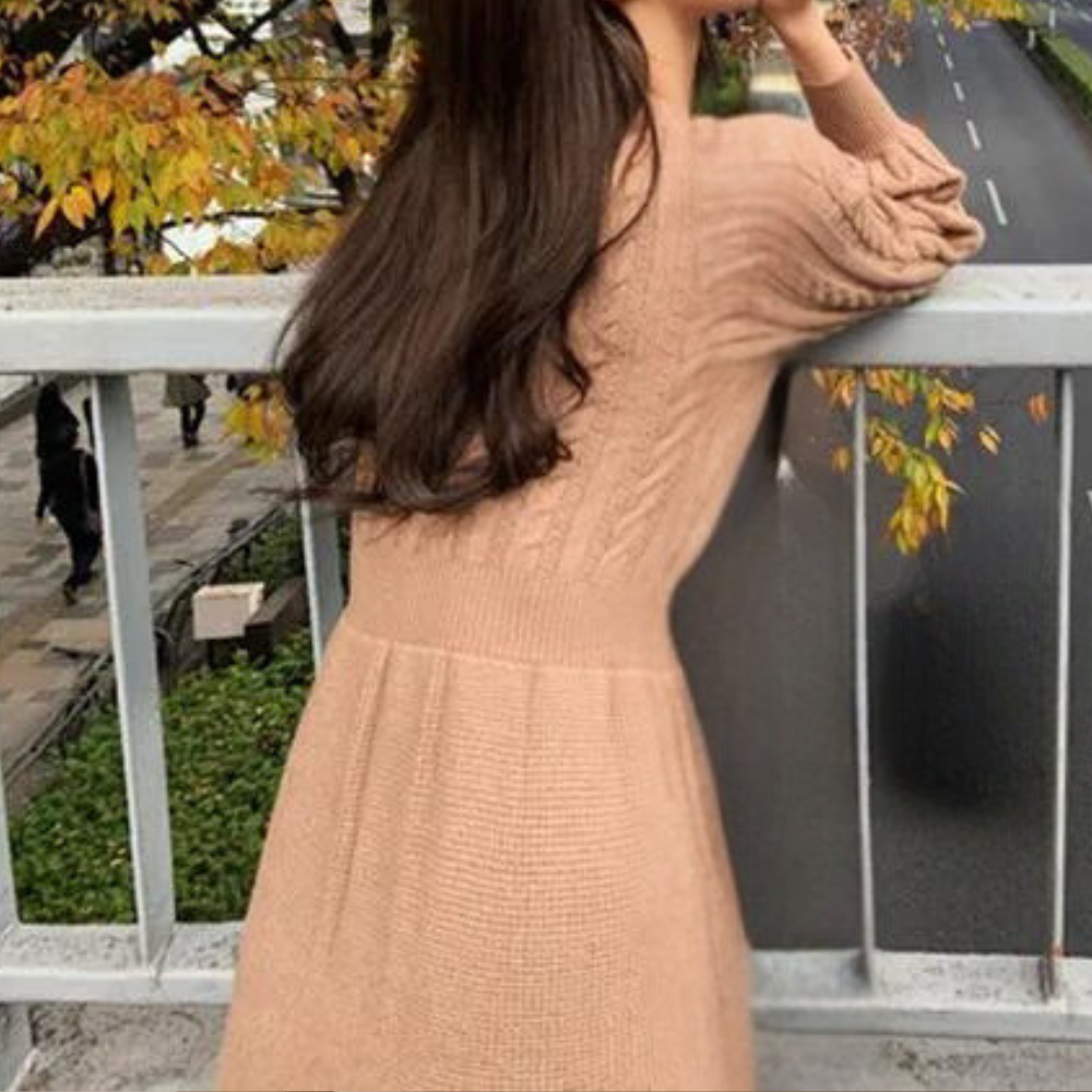 Bequemes Strickkleid für Frauen