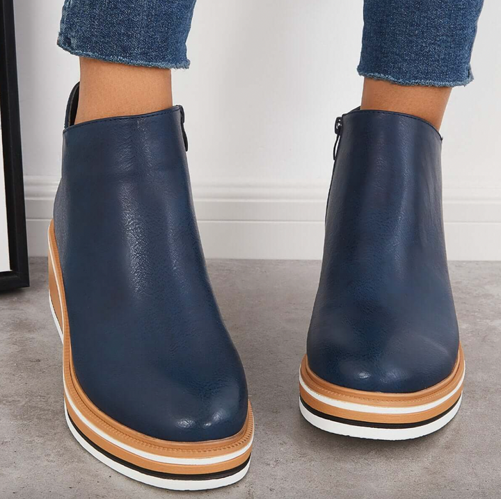 Mari Stella – Stilvolle Stiefel mit Ziernähten