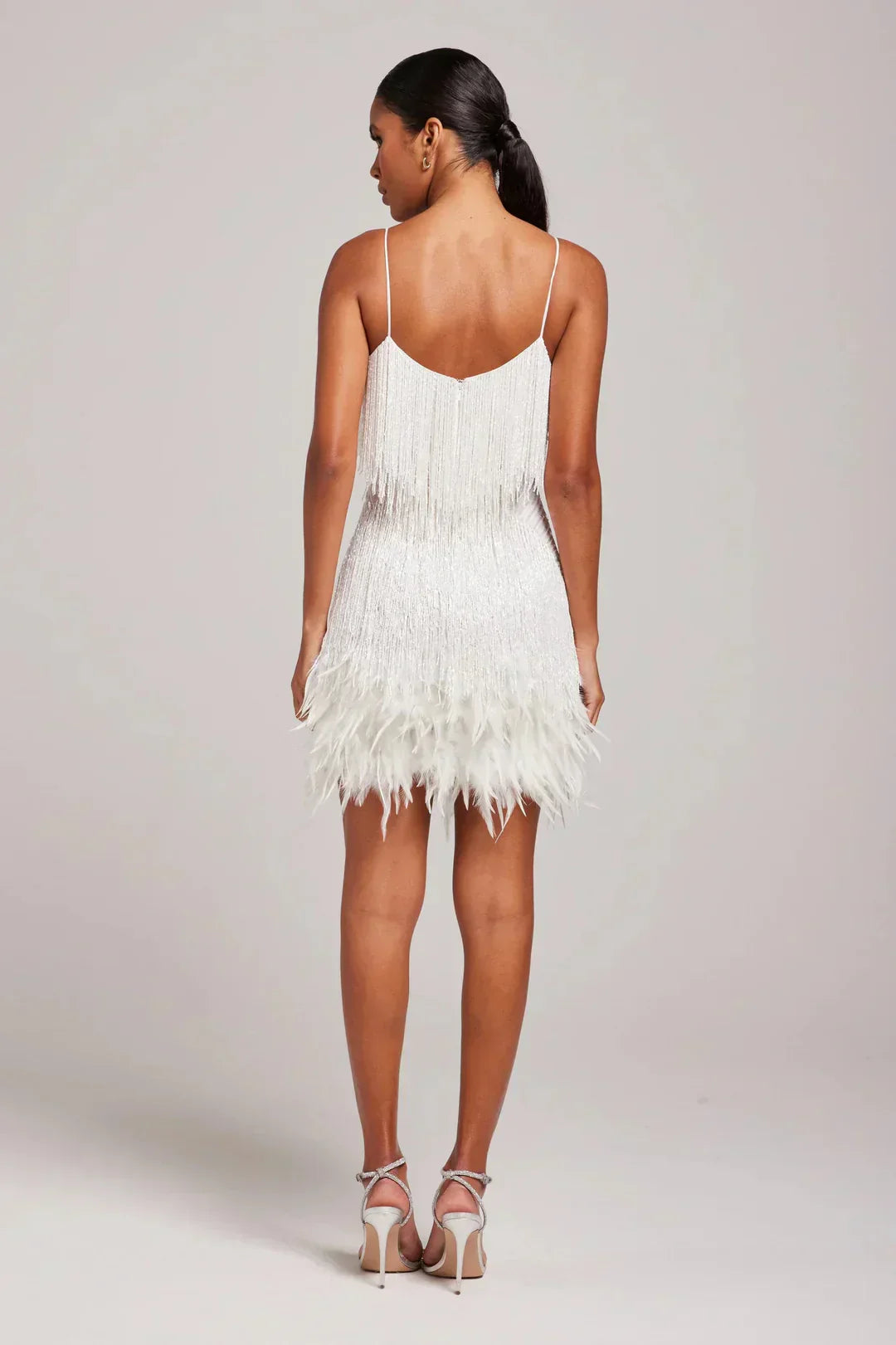 Tyra - Elegante Mini-Robe mit Fransen