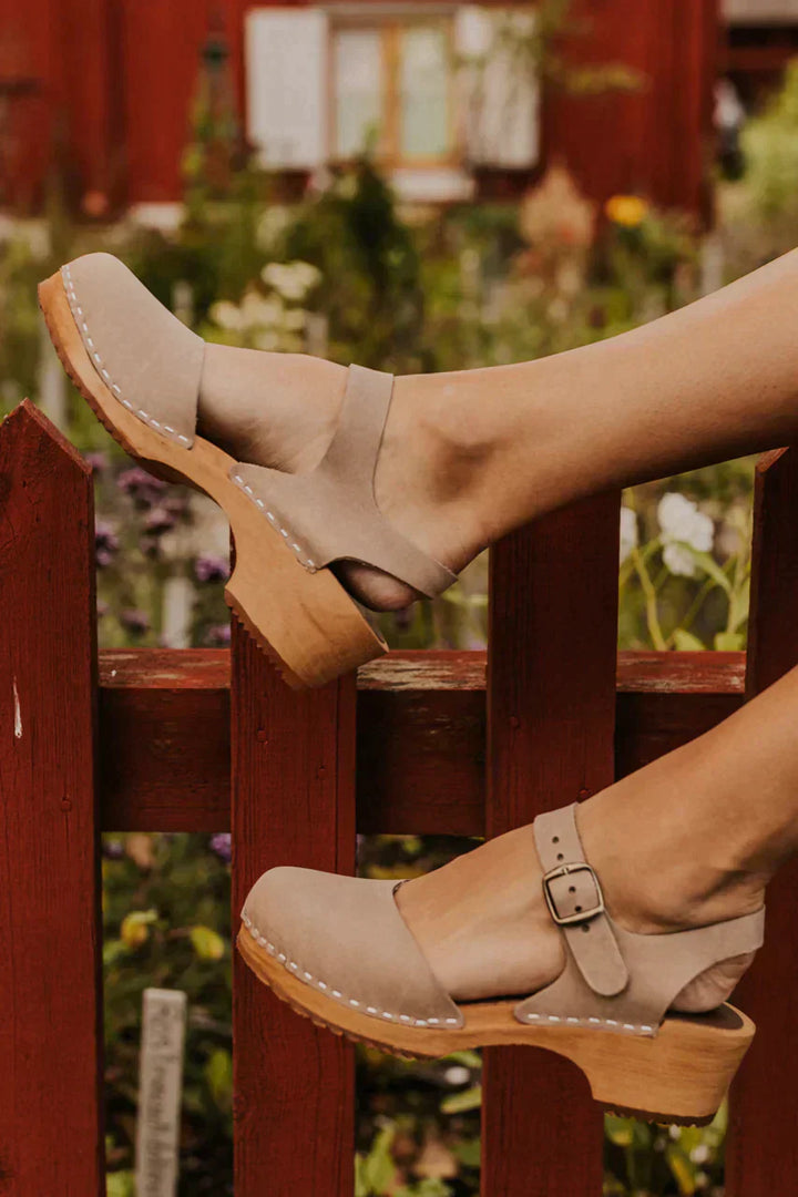 Emma – Stylish Open-Back Heeled Shoes - Image 3