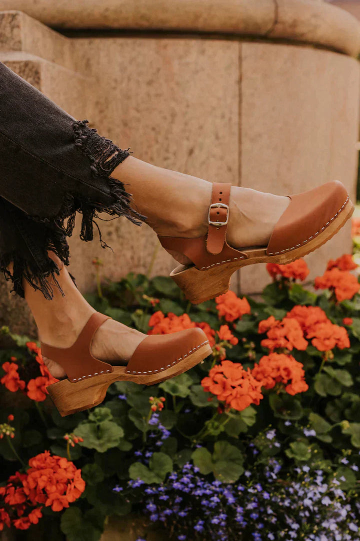 Emma – Stylish Open-Back Heeled Shoes - Image 2