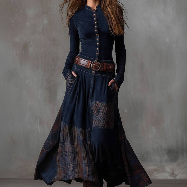 Damen-Maxikleid aus Wildlederimitat mit Karomuster und Gürtel