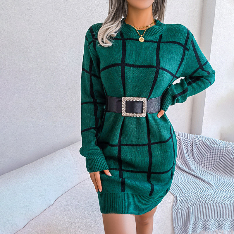 Calliope - Locker Gestricktes Kleid mit Karomuster