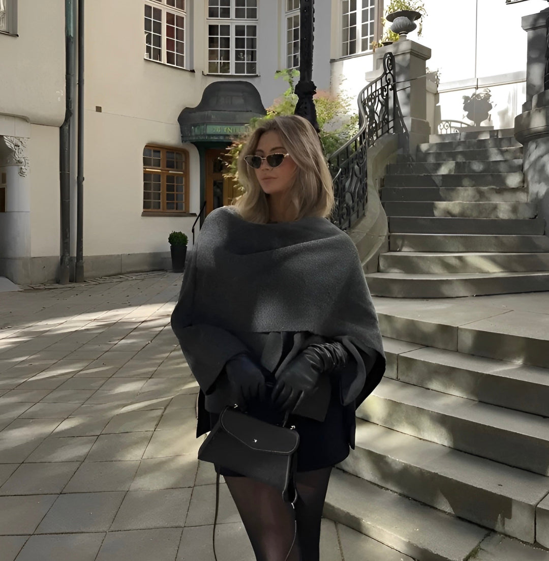 Elena | Eleganter Cape-Mantel mit asymmetrischem Design