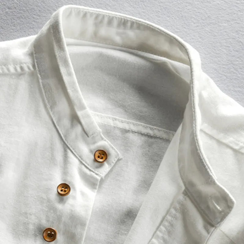 Leo | Lässiges Herrenhemd im Vintage-Stehkragen-Stil