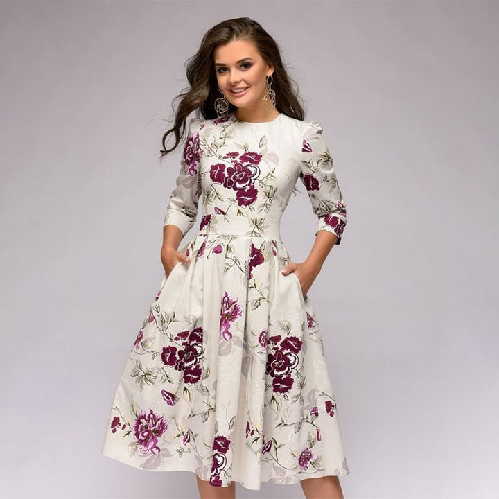 Cassie - Zeitlos Elegantes Damenkleid für Stilvolle Events