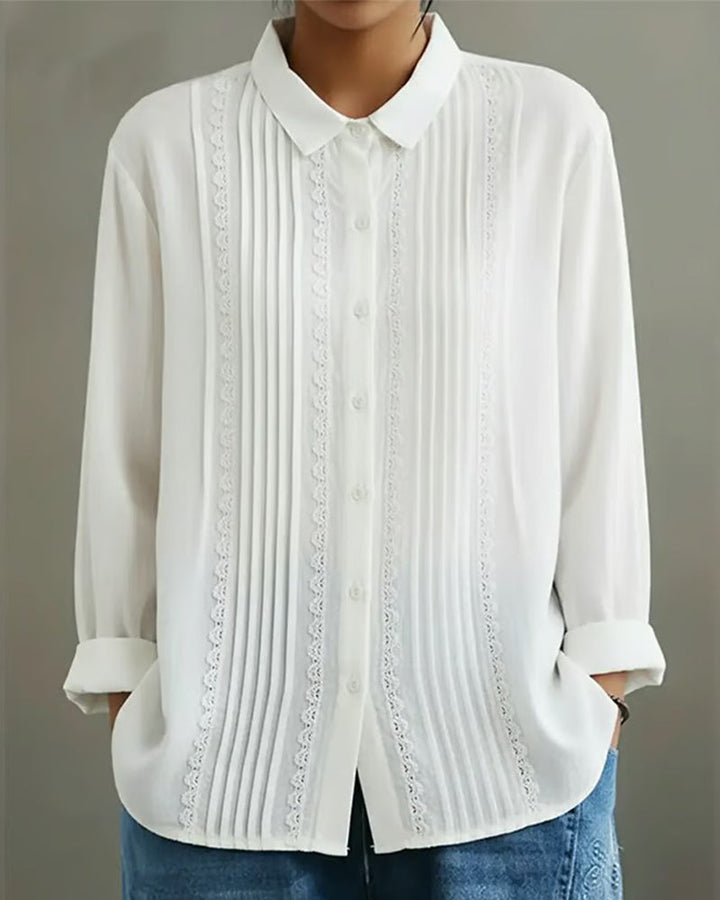 Clara | Elegante Plissierte Weiße Bluse Damen mit Spitzenbesatz für Festliche Anlässe 0