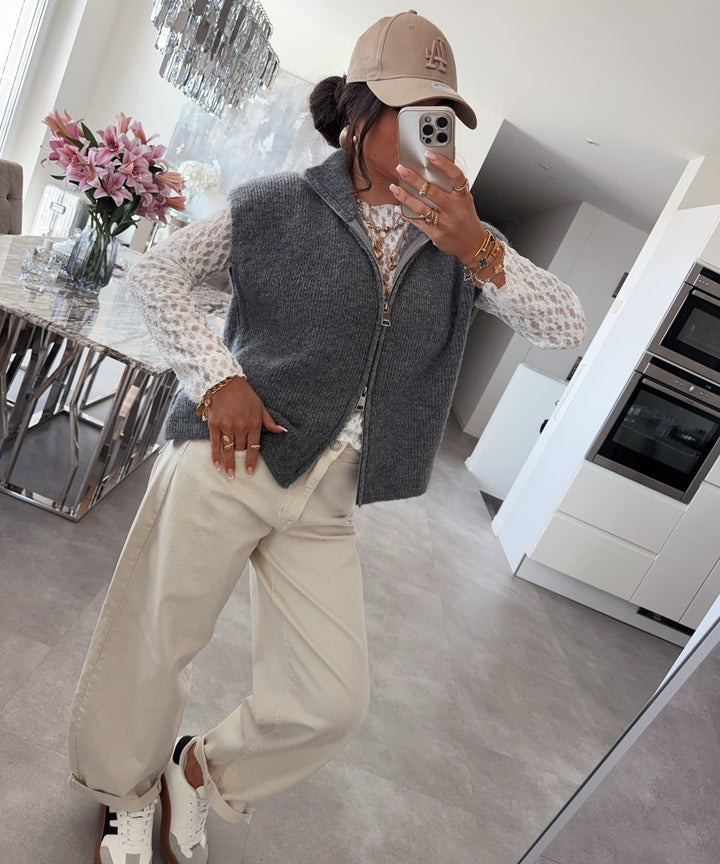 Kurzarm Strickjacke Belinda Grau