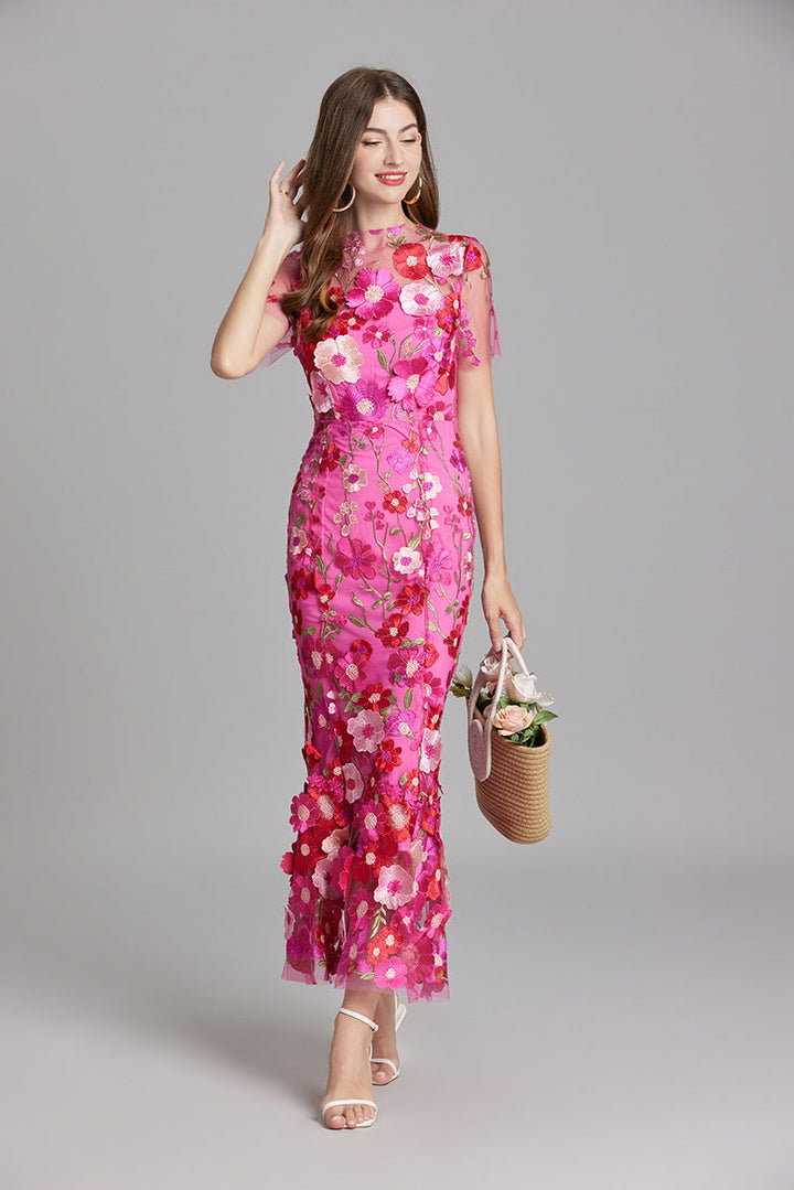 Damenkleid Maxi | 3D-Blüten-Optik & definierte Silhouette