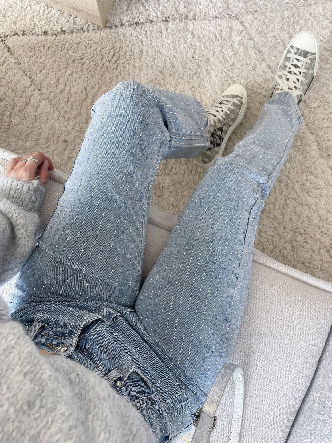 Denim Jeans Glänzende Damen | Strassdetails & Zeitloser Straight-Cut