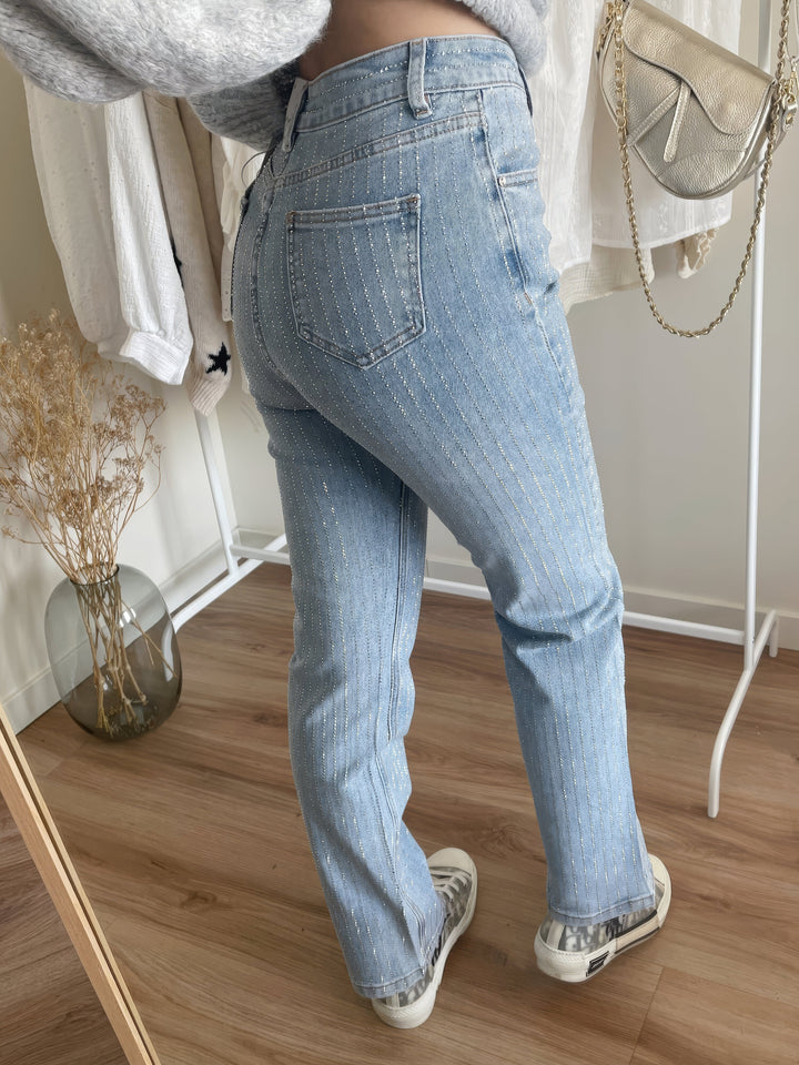 Denim Jeans Glänzende Damen | Strassdetails & Zeitloser Straight-Cut