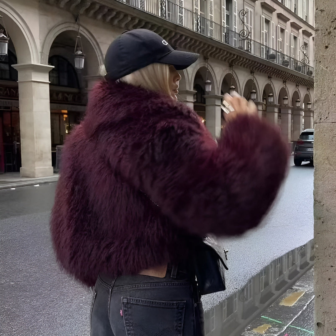 Eden - Burgunderfarbene Kunstpelzjacke