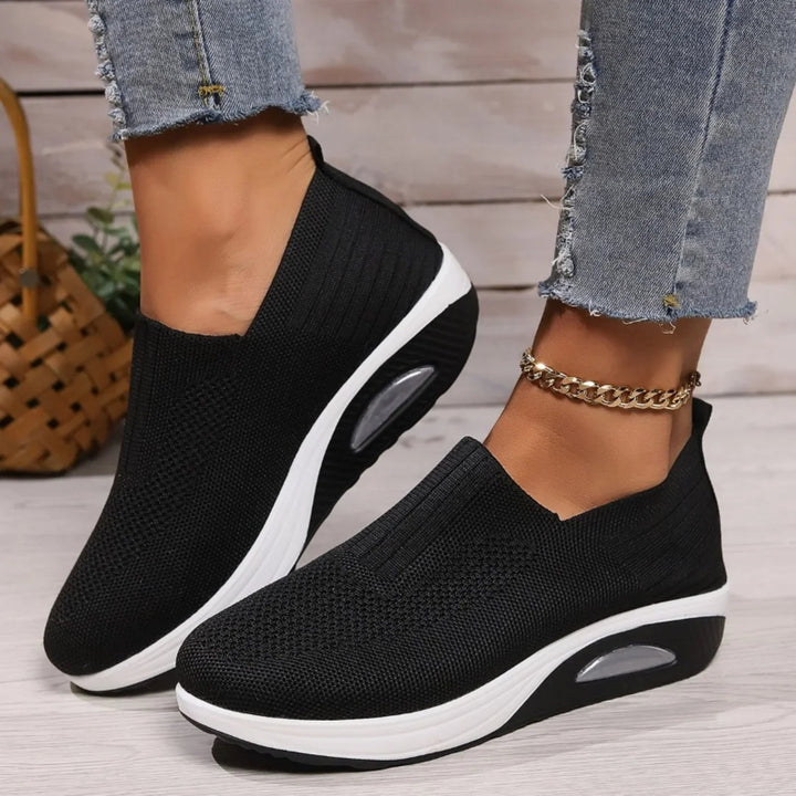 Ella | Bequeme Slip-On Damen Sneaker mit Keilsohle