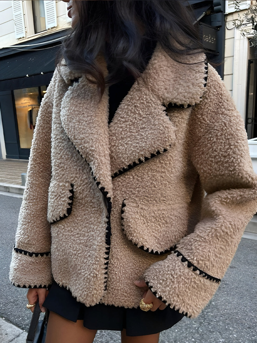 Eve - Teddy Fliegerjacke mit Kontrastnähten