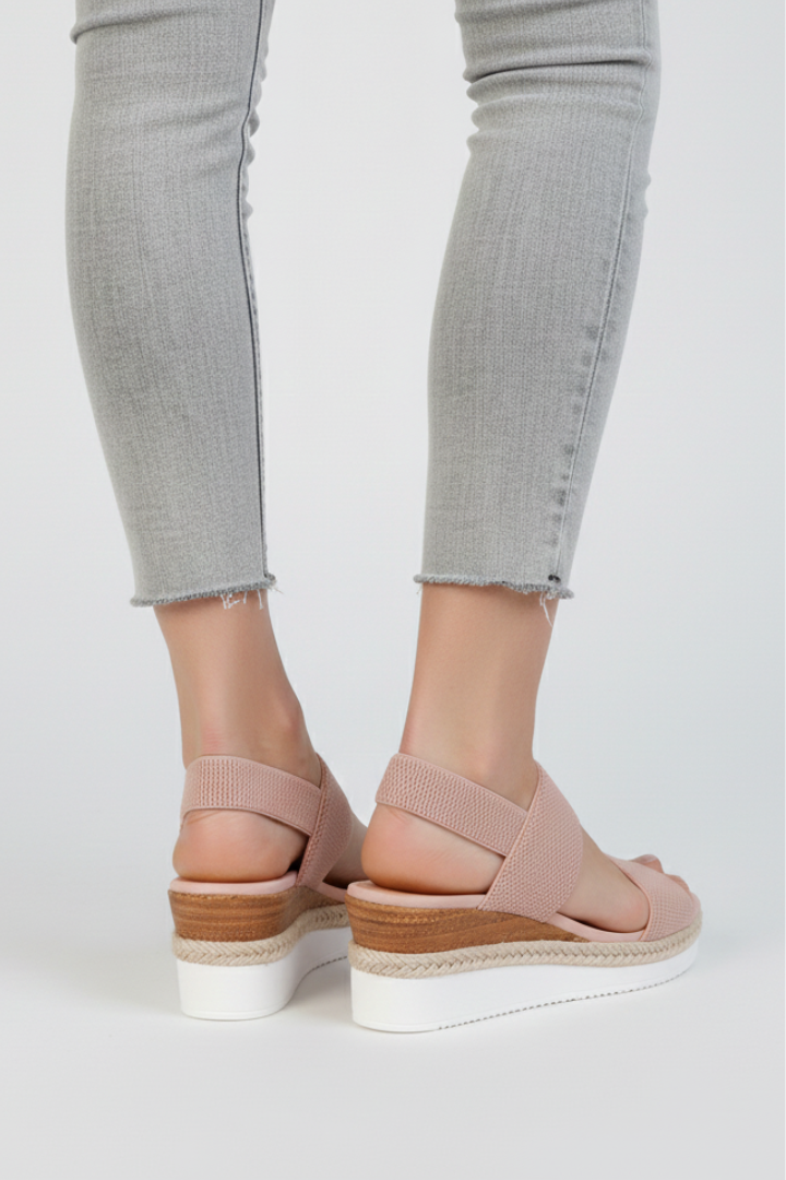 Isabella | Damen Sandalen mit erhöhter Sohle und Stretch-Passform