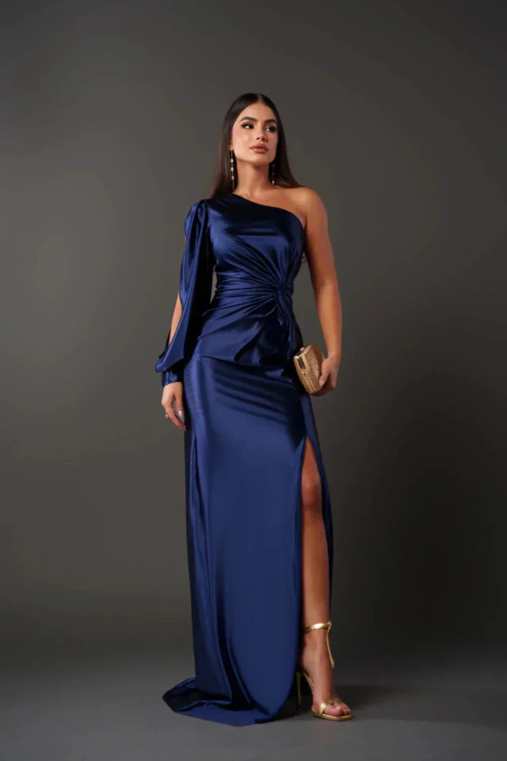 Evi | Elegantes, asymmetrisches Satinkleid 15