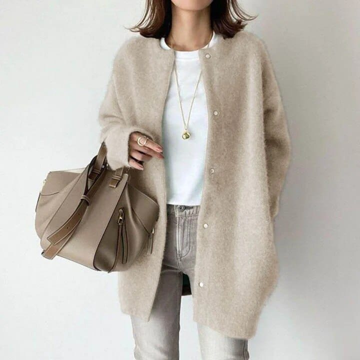 Geknöpfte Strickjacke für Damen