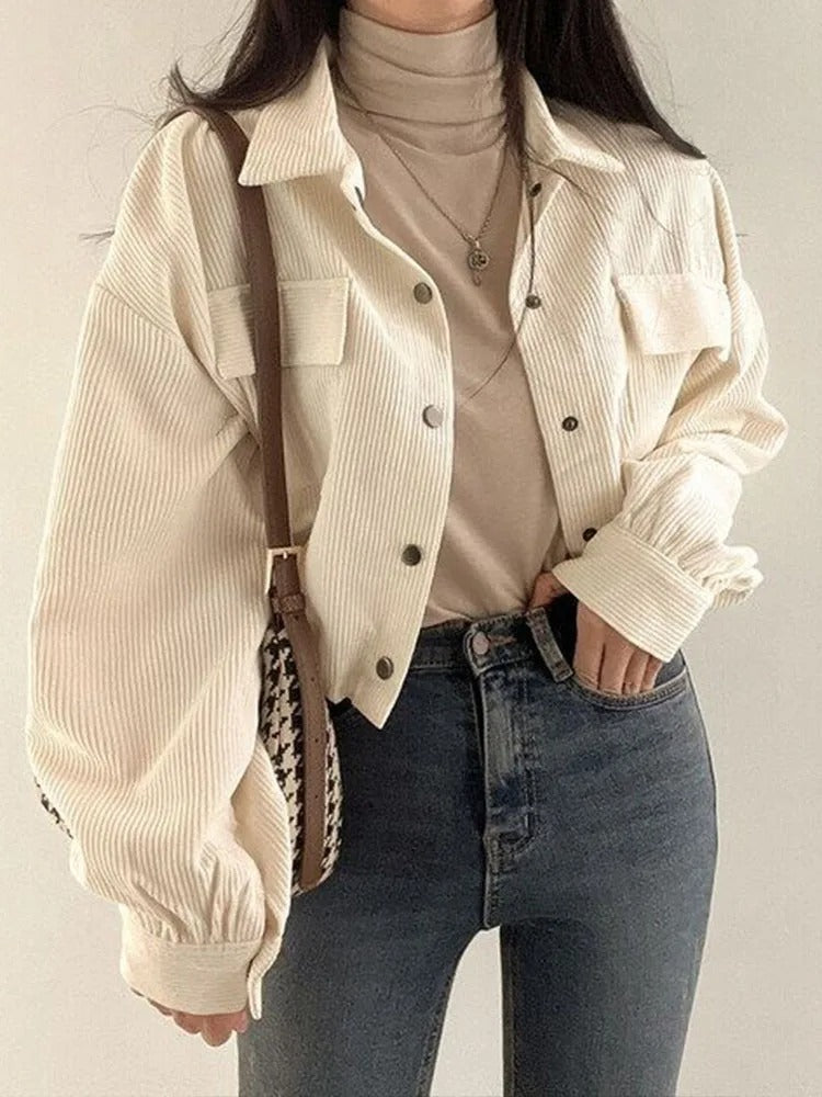 Gekürzte zeitlose Jacke für Frauen