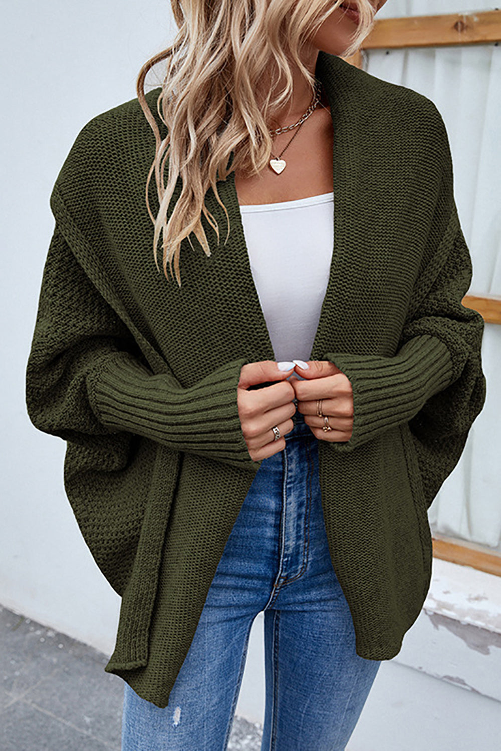 Gestrickte Strickjacke für Damen