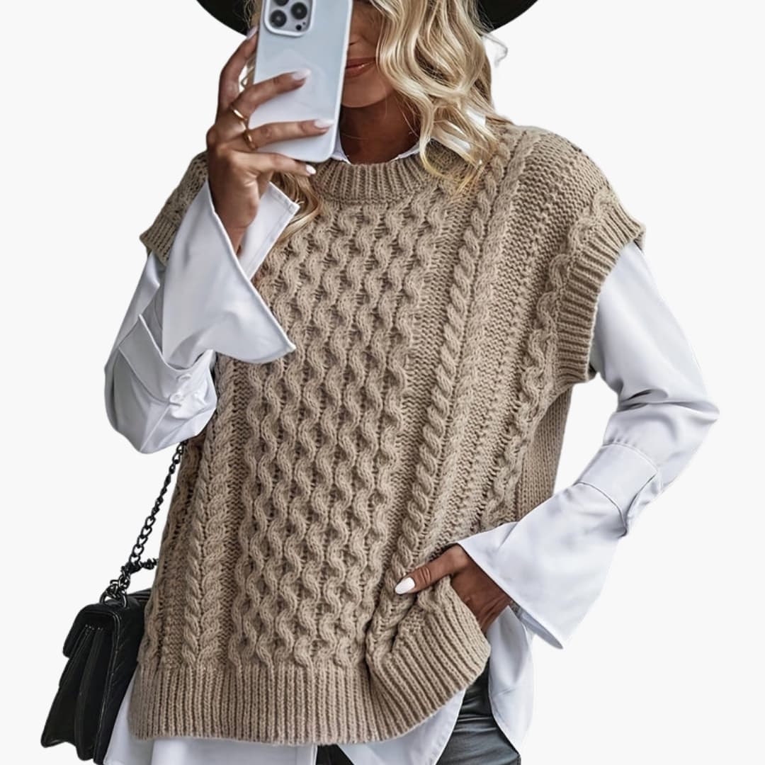 Übergangsjacke Damen ärmellos – Zopfmuster Rundhalsmit