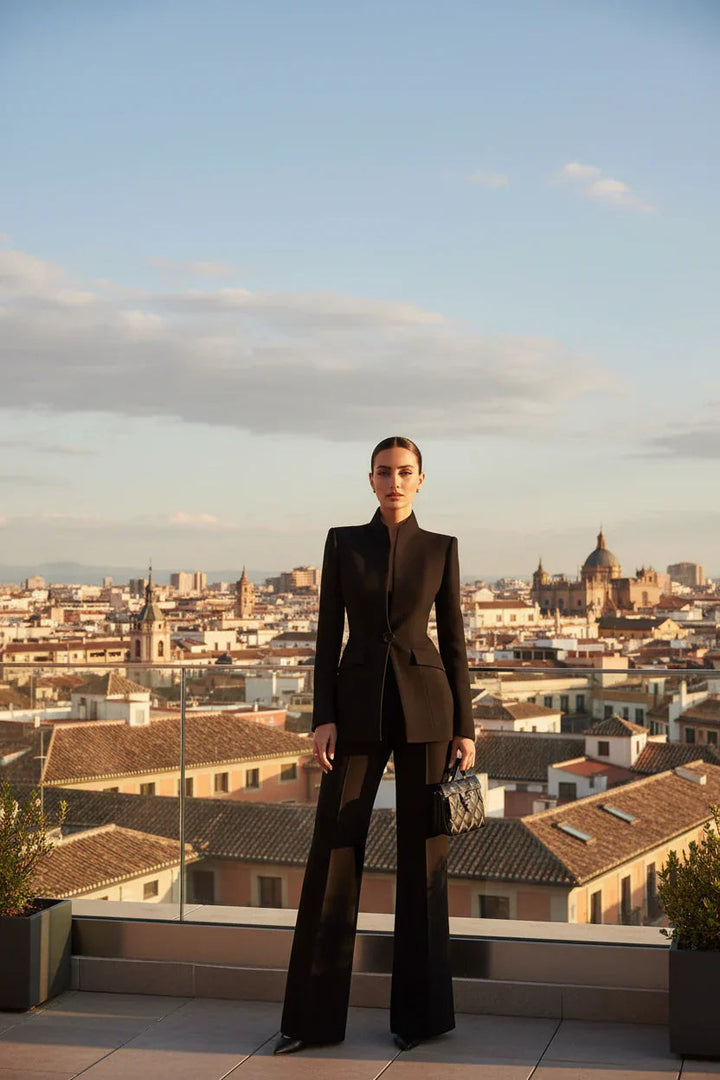 Gina | Eleganter Damenanzug Festlich mit Blazer und Palazzo-Hose 3