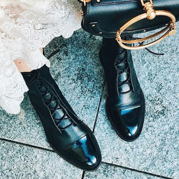 Schnürstiefeletten aus Leder für Damen