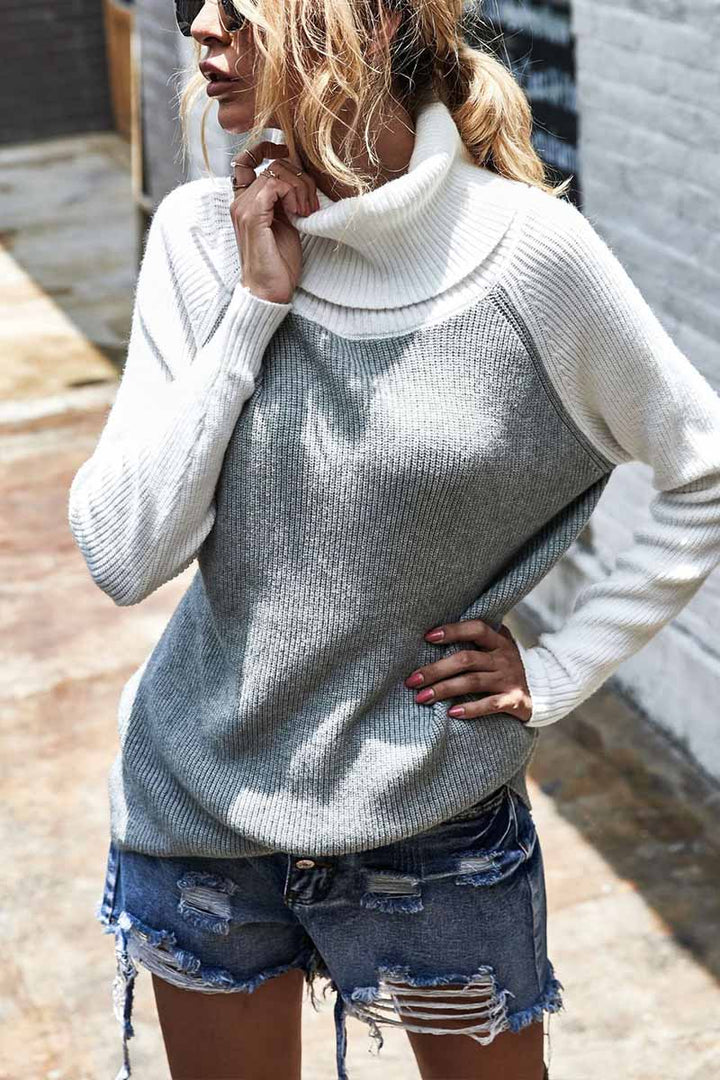 Hana - Unifarbener Pullover mit hohem Kragen