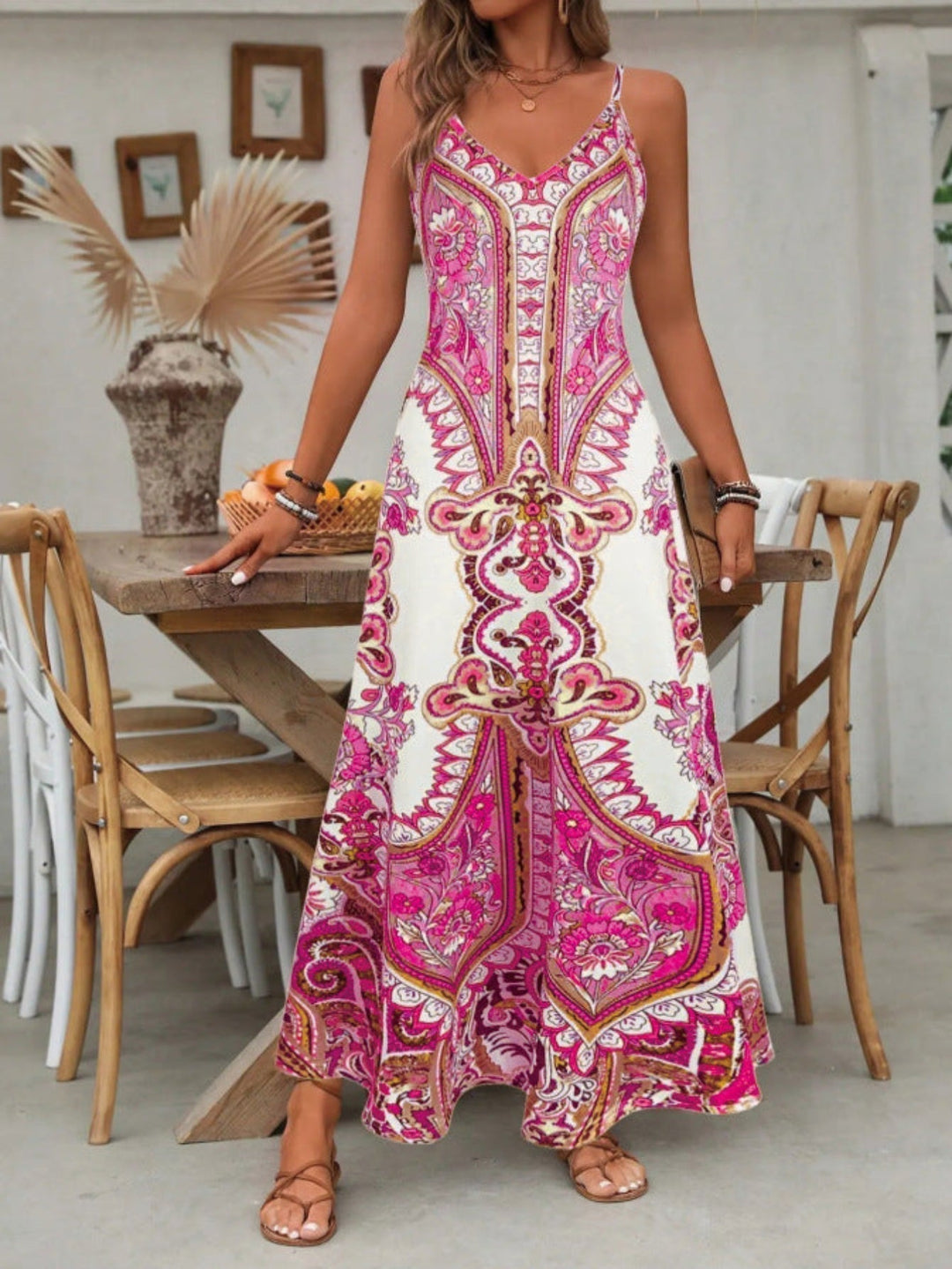 Ivy | Elegantes, Fließendes Damen Maxikleid im Sommer mit V-Ausschnitt 1
