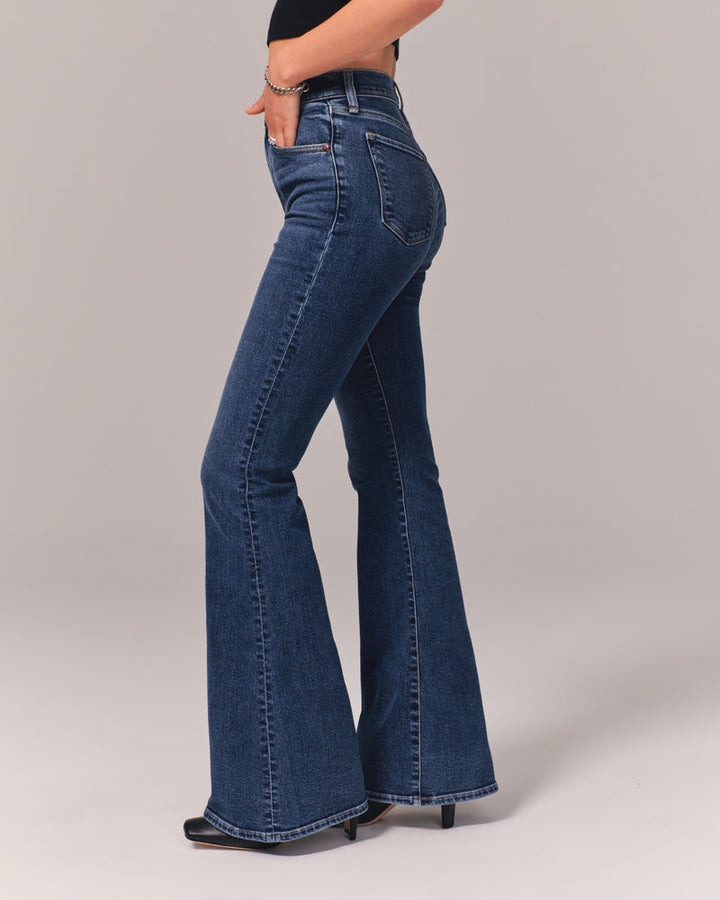 Jeans mit hoher Taille