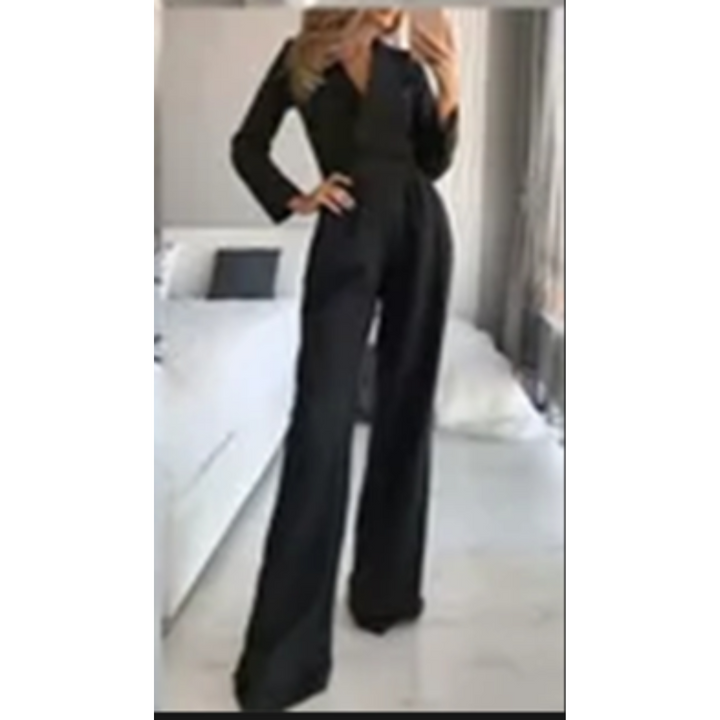 Jumpsuit mit breiten Trägern