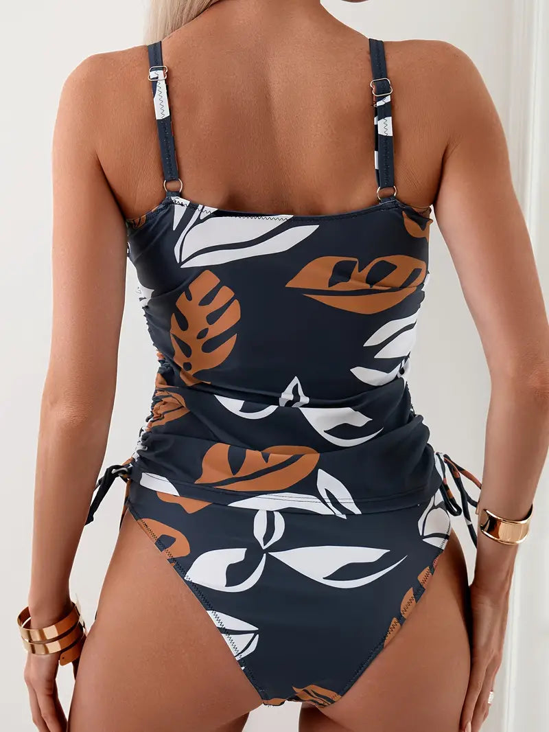Krelia | Figurfreundliches Tankini-Set mit V-Ausschnitt 1