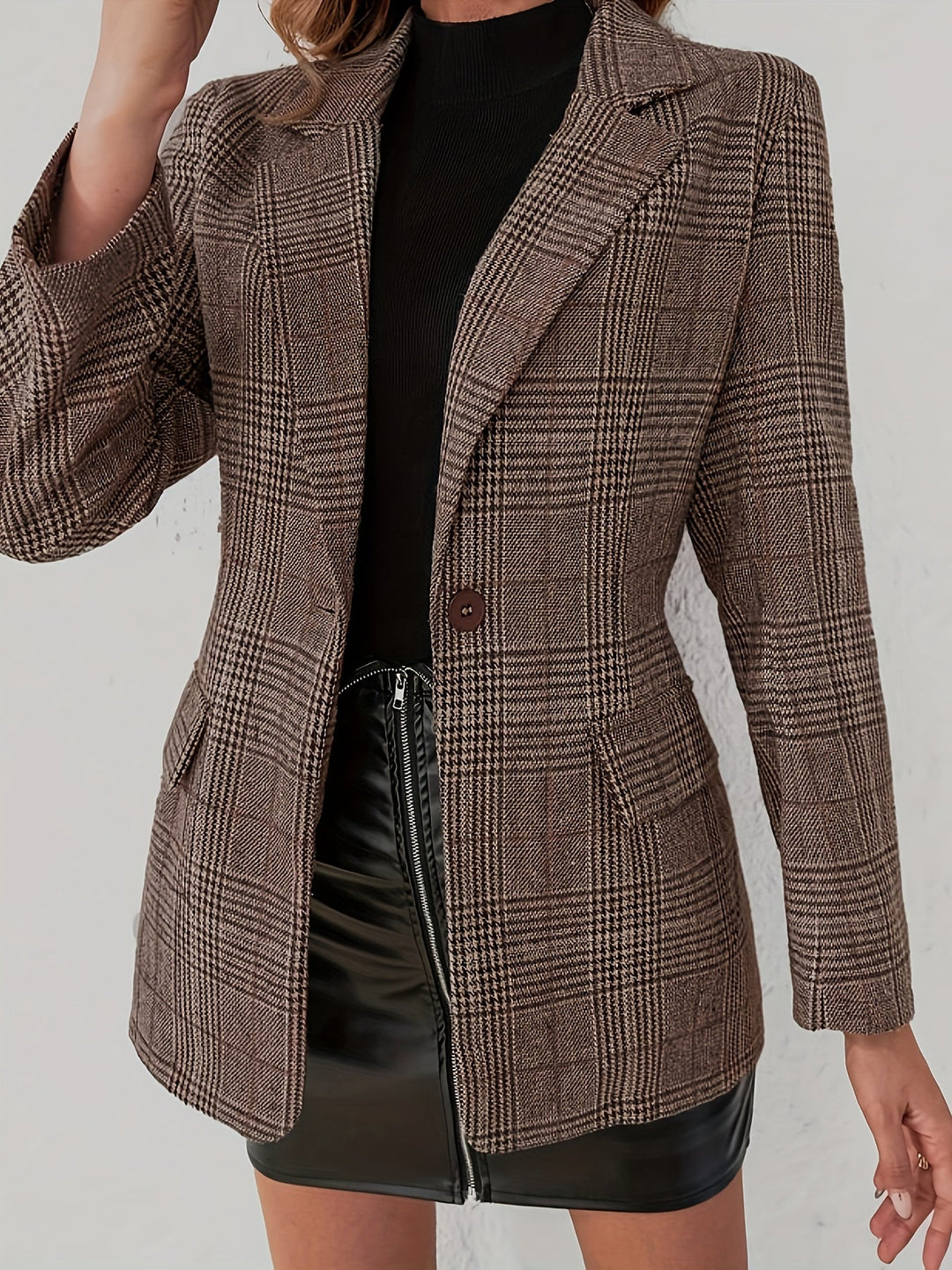 Langärmeliger Blazer mit Karomuster
