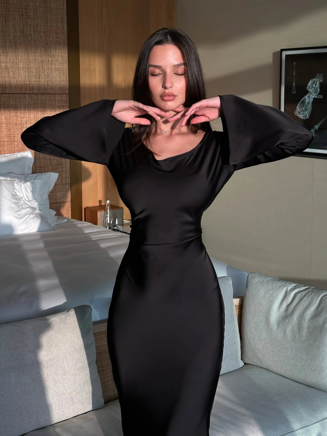 Langärmliges Maxikleid Damen | Figurbetonter Schnitt & Eleganter Fall