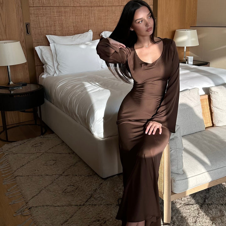 Langärmliges Maxikleid – Eleganz für jeden Anlass