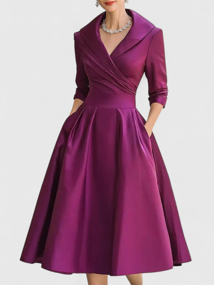 Linienkleid Damen | Wickelkragen & schmeichelnde A-Linie