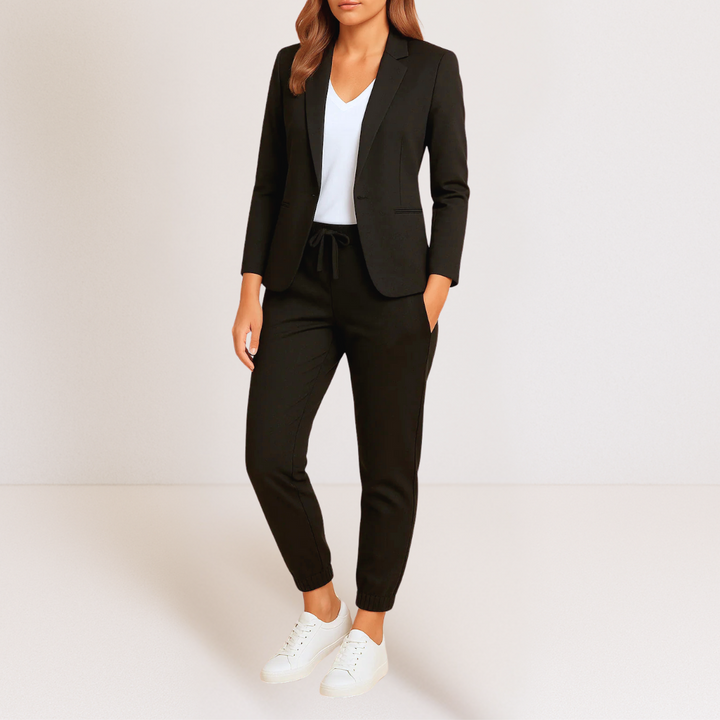 Katja | Eleganter Damenanzug für Stilbewusste