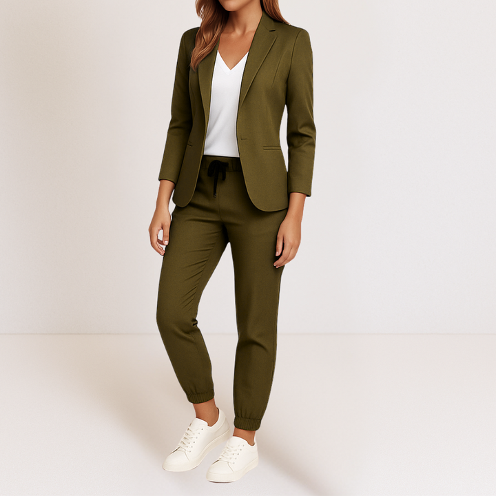 Katja | Eleganter Damenanzug für Stilbewusste