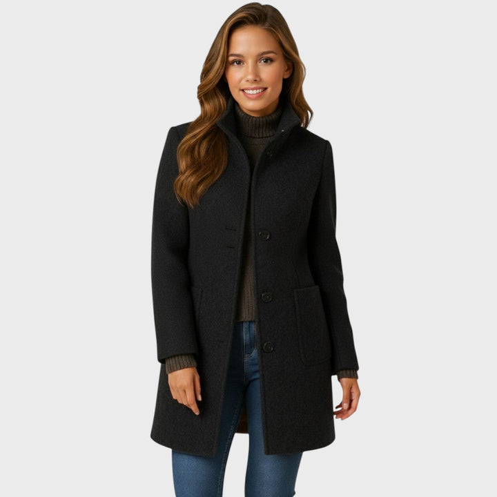Vanessa | Eleganter und Warmer Knopf Mantel