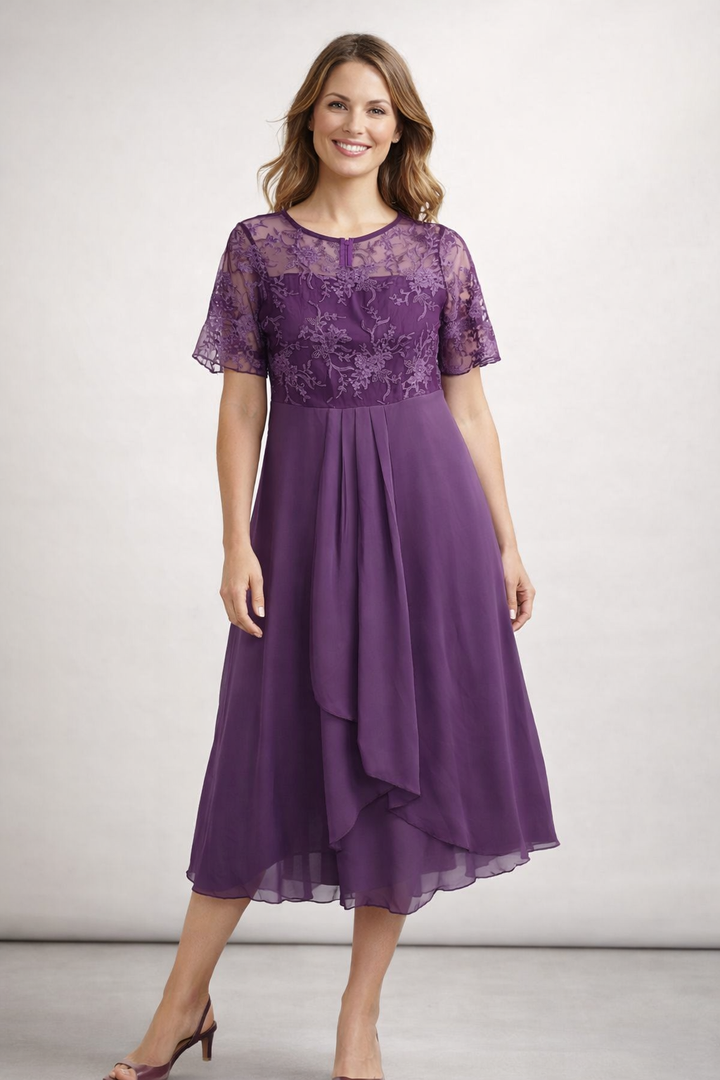 Livia | Elegantes Midikleid mit Spitzenoberteil und Chiffonärmeln 3