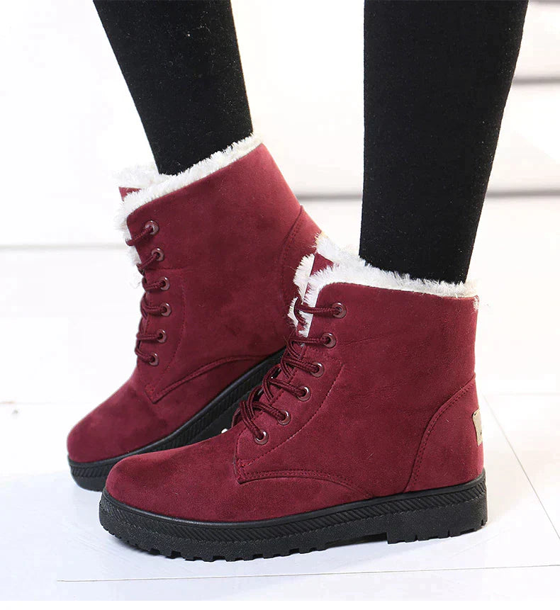 Lozenda - Elegante Pelz-Schneestiefel mit niedrigen Absätzen